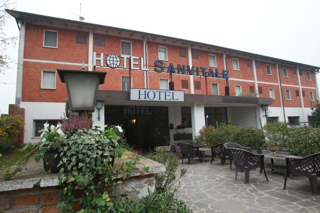 Hotel San Vitale Medicina  Bagian luar foto
